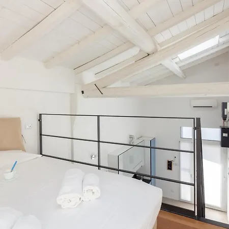 Ecoloft - Choice - By Host4u Bologna